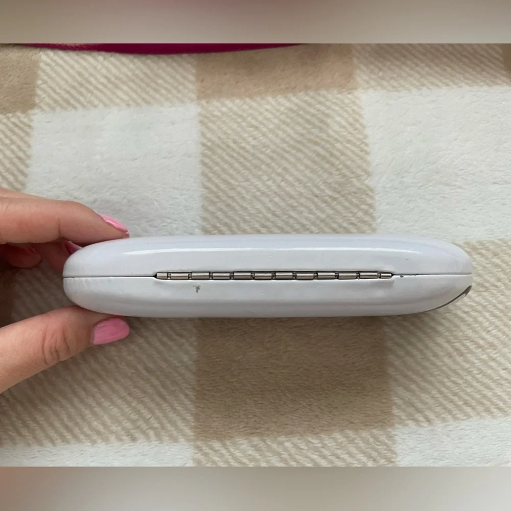 Nine West White and Black Sunglasses Case